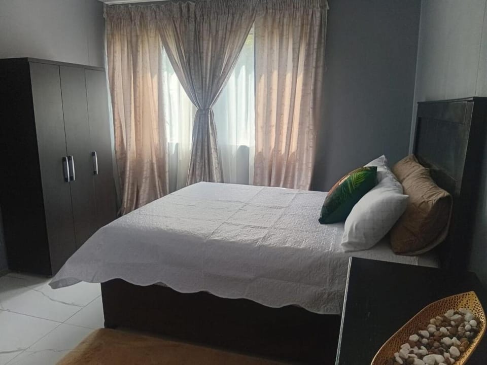 Kings Lifestyle Apartments, City Retreat Apartment in Pretoria