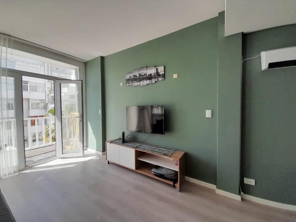 Apartamento con vista lateral al mar Apartment in Mar del Plata