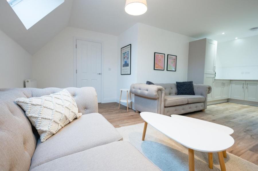 Stylish 2BR in Wickham Market Apartment in Mid Suffolk District