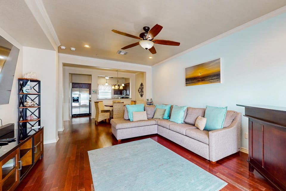 The Meridian Unit 14 Apartment in Port Aransas