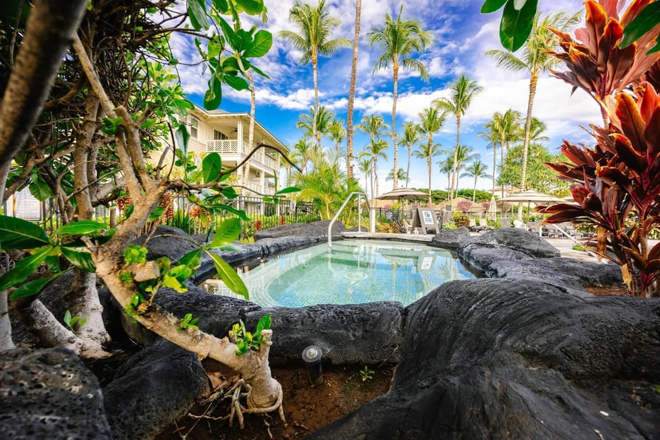 1st floor no steps king beds beach pool golf House in Puako