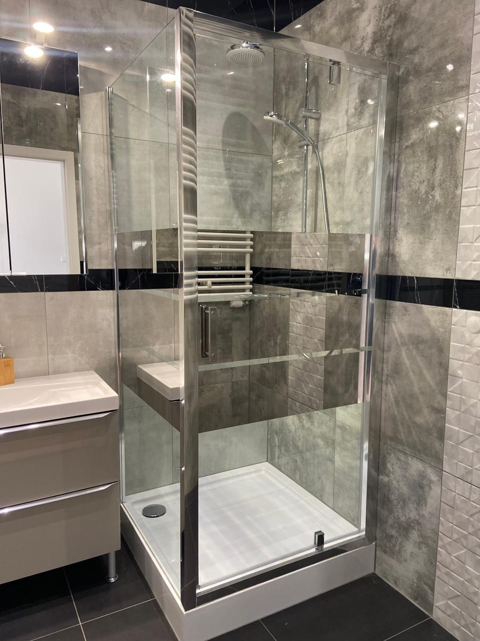 Shower, Bathroom