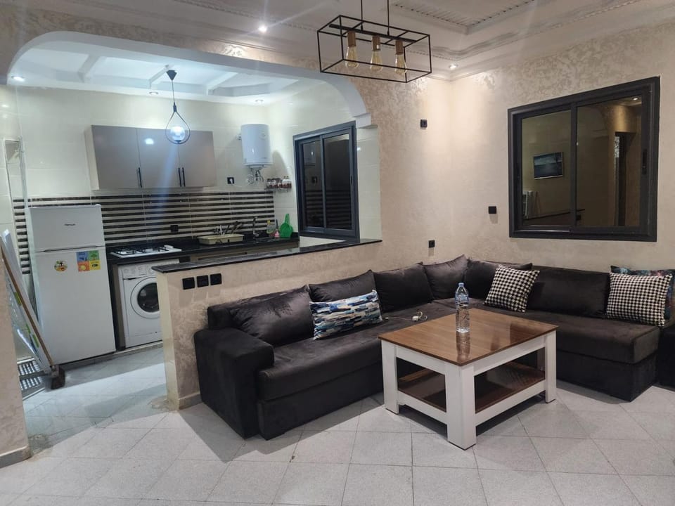 شقة مفروشة للكراء اليومي بمدينة اكادير بحي السلام Apartment in Agadir