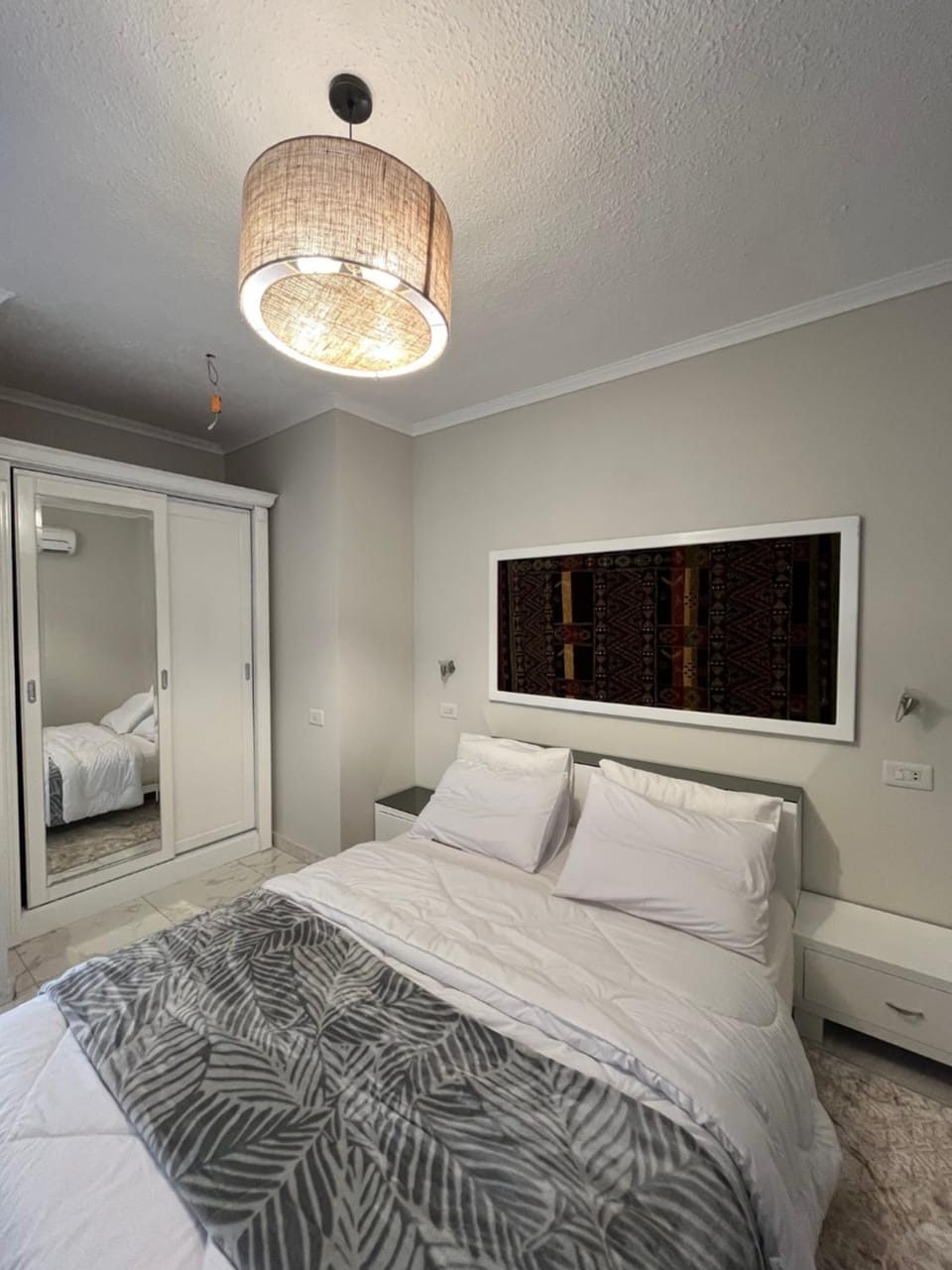 Bed, Photo of the whole room, Bedroom, wardrobe