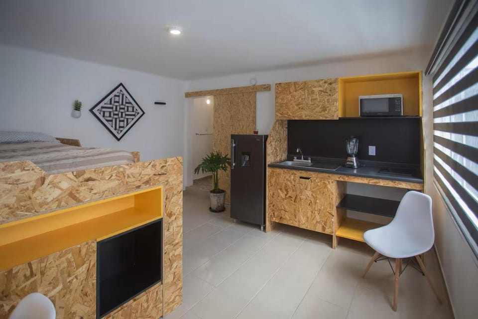 Bed, Kitchen or kitchenette