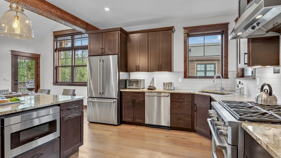 dishwasher, microwave, stove, kitchen