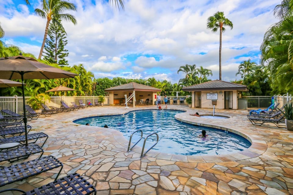 Pool view, Swimming pool, Swimming pool, sunbed