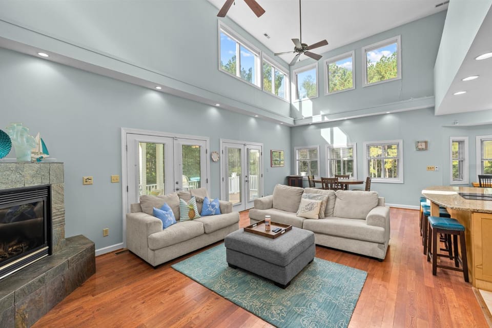 Living room, fireplace