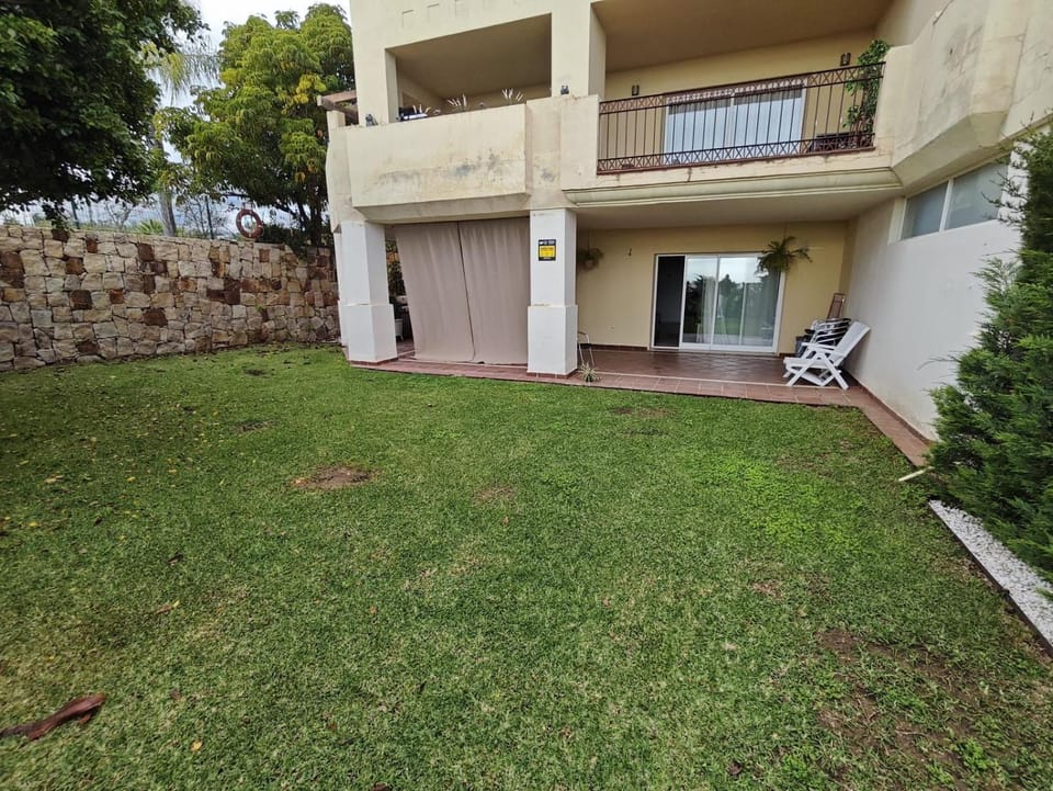 Sea and Sun Hills New Golden mille Flat 1 Apartment in Estepona