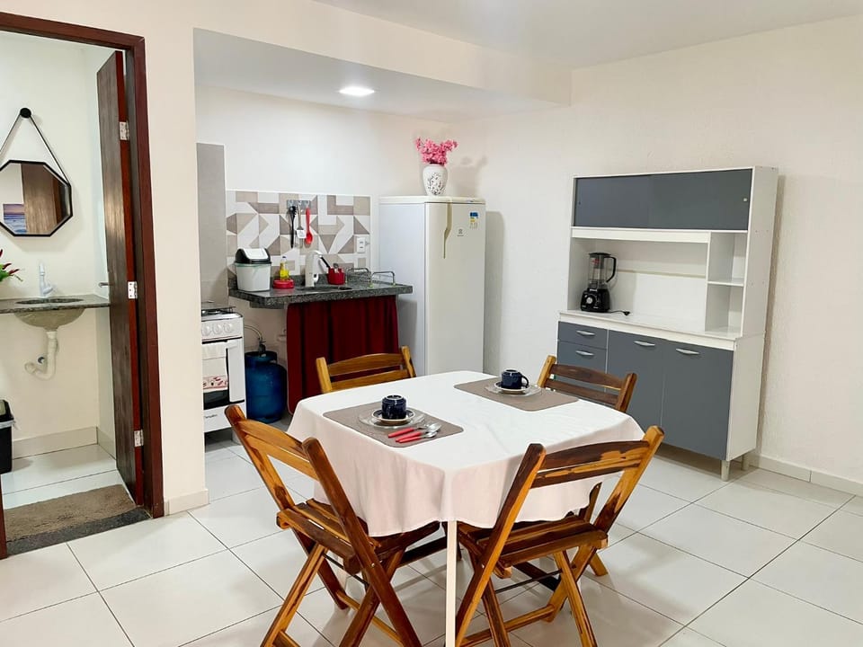 Kitchen or kitchenette, Dining area, Area and facilities, Meals, flat iron, oven, stove