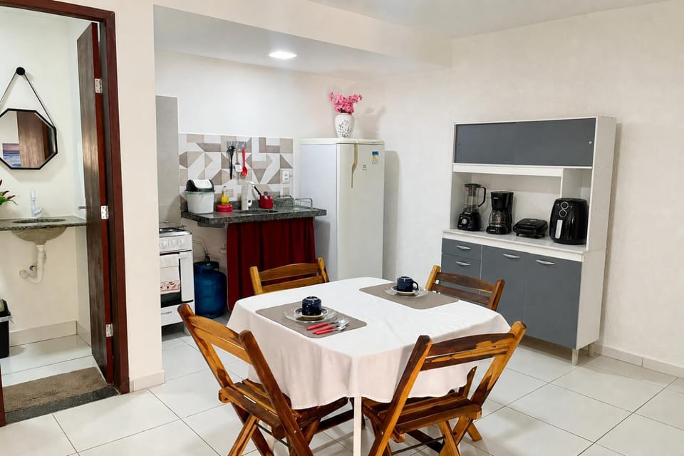 Dining area, Communal kitchen, Meals, flat iron, oven, stove, kitchen