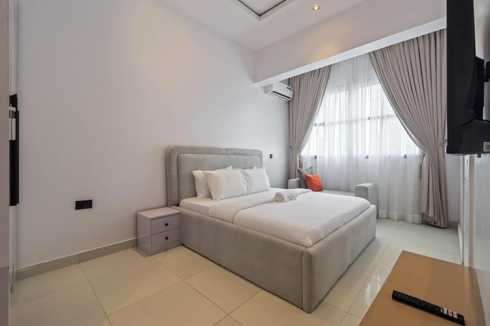 Luxury 3bd Oceanview Penthouse Apt, Lekki Phase 1 Apartment in Lagos, Nigeria