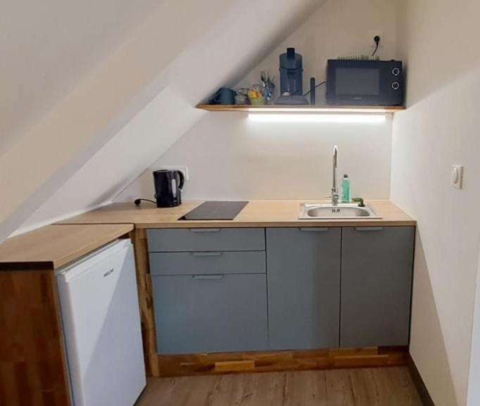 Kitchen or kitchenette, stove
