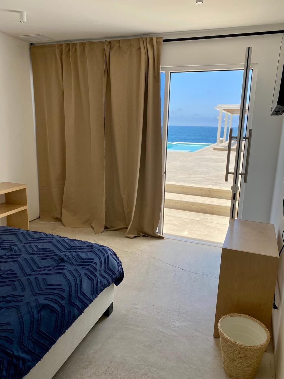 View (from property/room), Balcony/Terrace, Pool view, Sea view