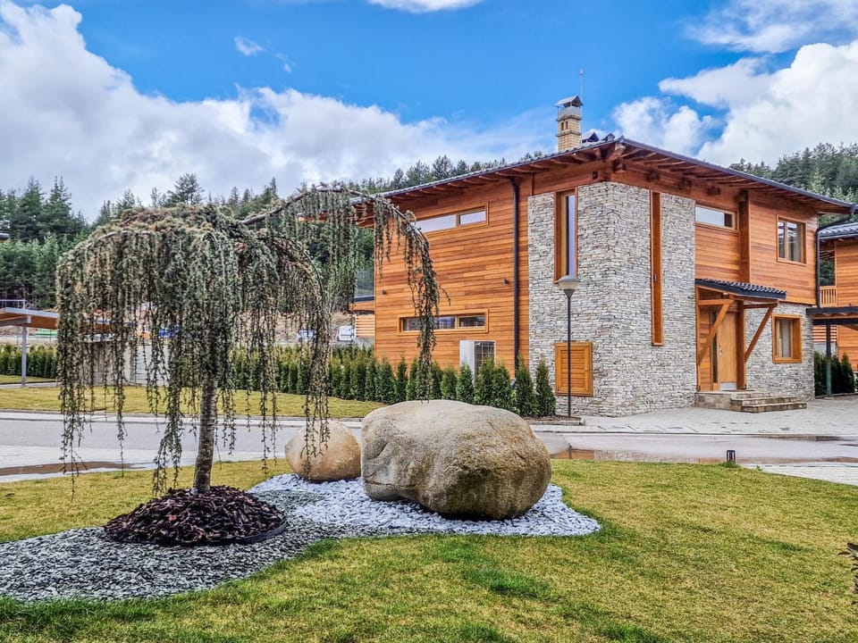 Aquaterra Villa with Hot Pool - Banya Villa in Blagoevgrad Province