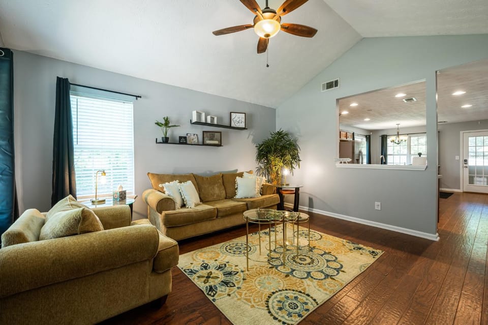 18 Larkspur Ln Emerson House in Cartersville