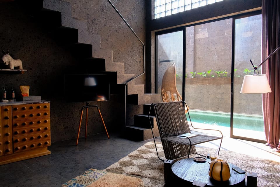 Living room, Bedroom, Pool view