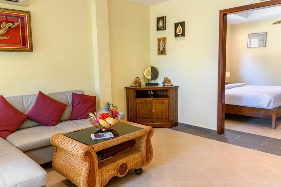 Bed, Living room, Seating area, Bedroom, kitchen