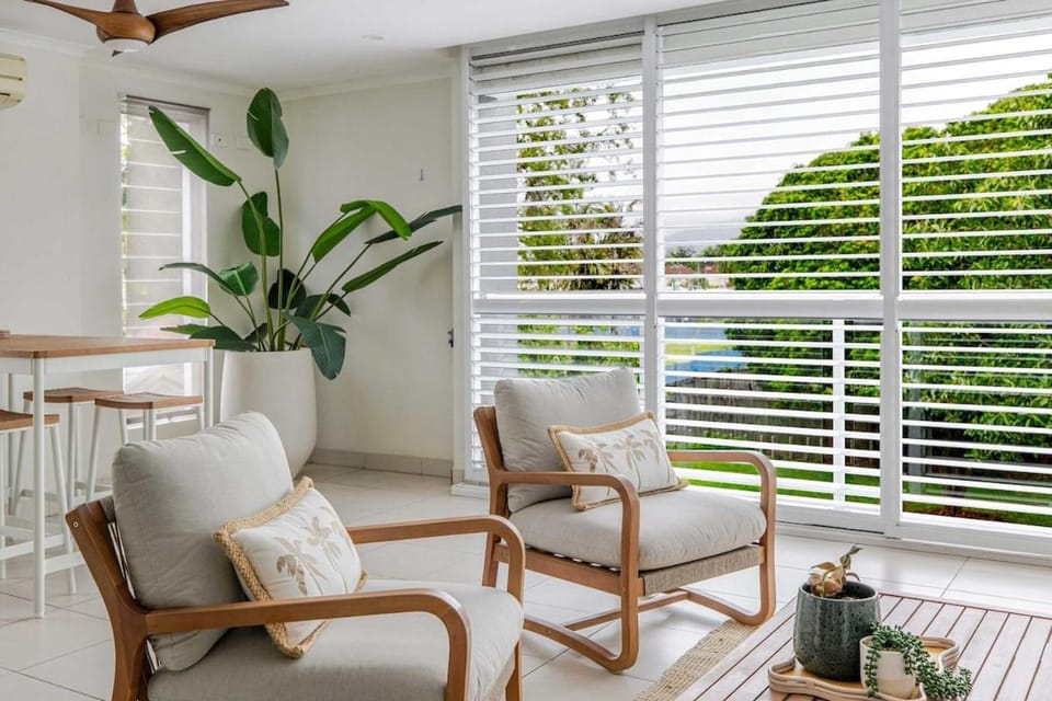 A Calm City Base - Cairns CBD Apartment in Cairns