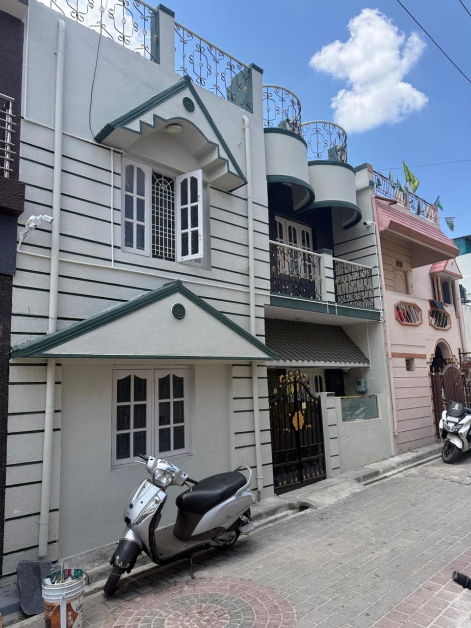 The Green residence House in Mysuru