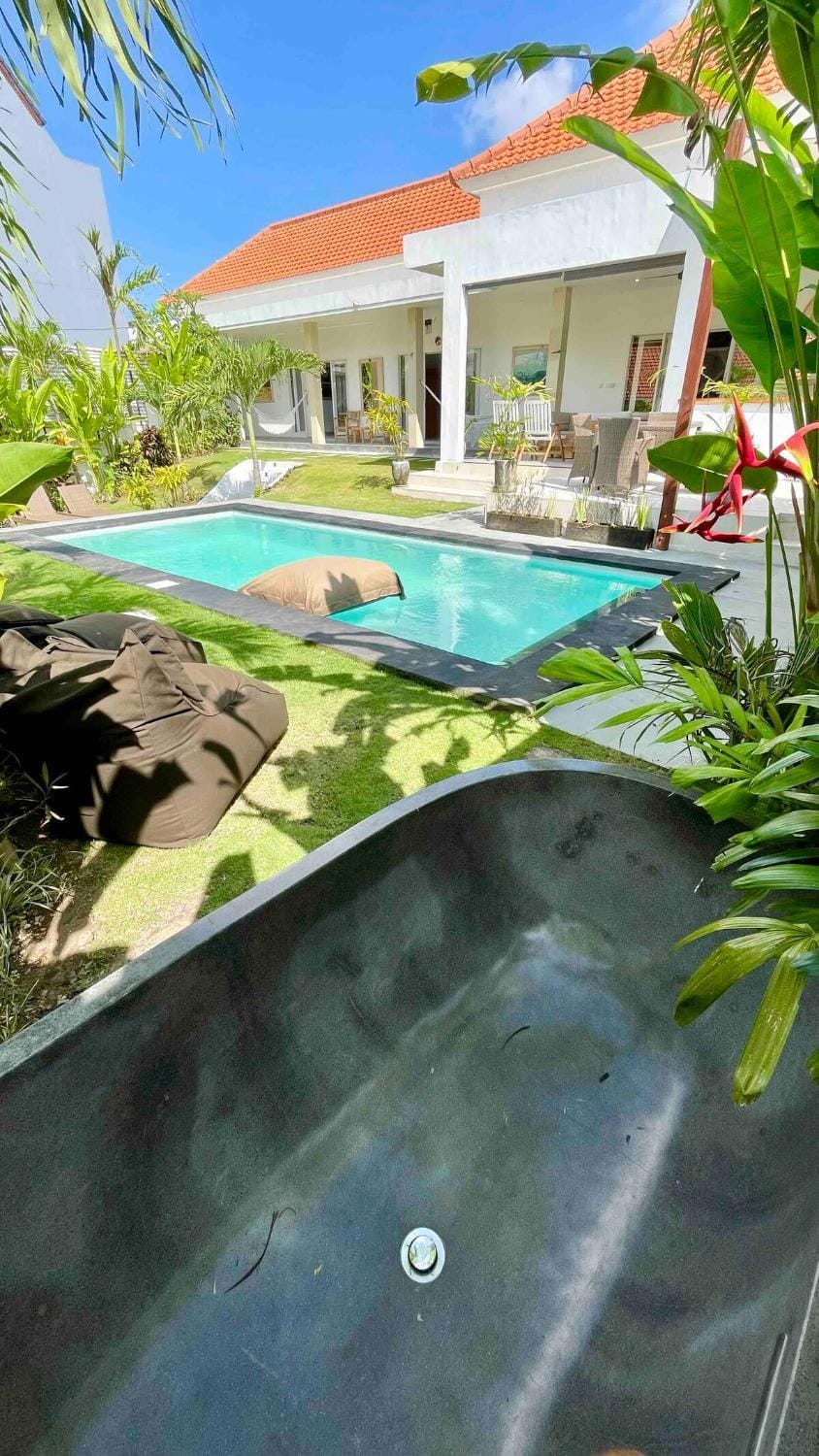 Modern Villa heart of Canggu Vacation rental in North Kuta