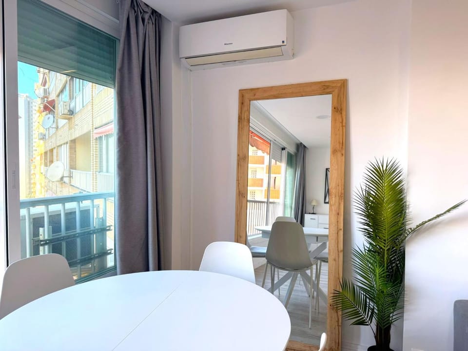 Dining area, air conditioner
