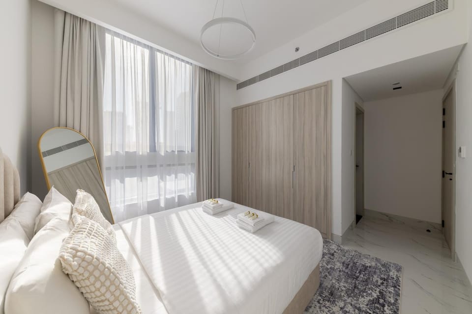 Bed, Bedroom, wardrobe, air conditioner