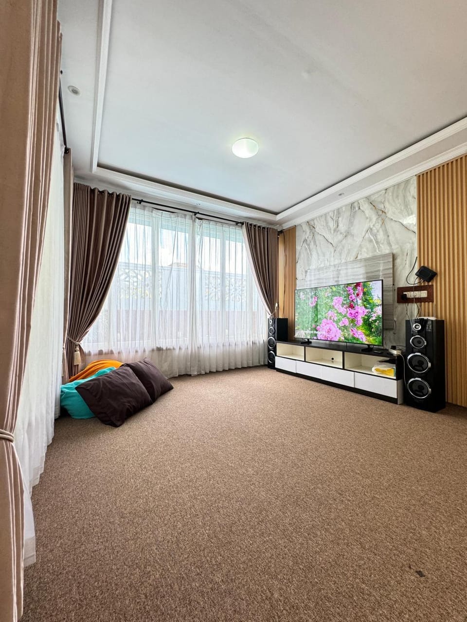 Villa AHSAN Villa in Batu