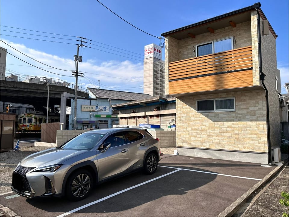 Property building, Parking