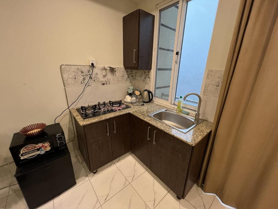 1 BHK Apt with Balcony and Stunning Sunrise Views Apartment in Islamabad