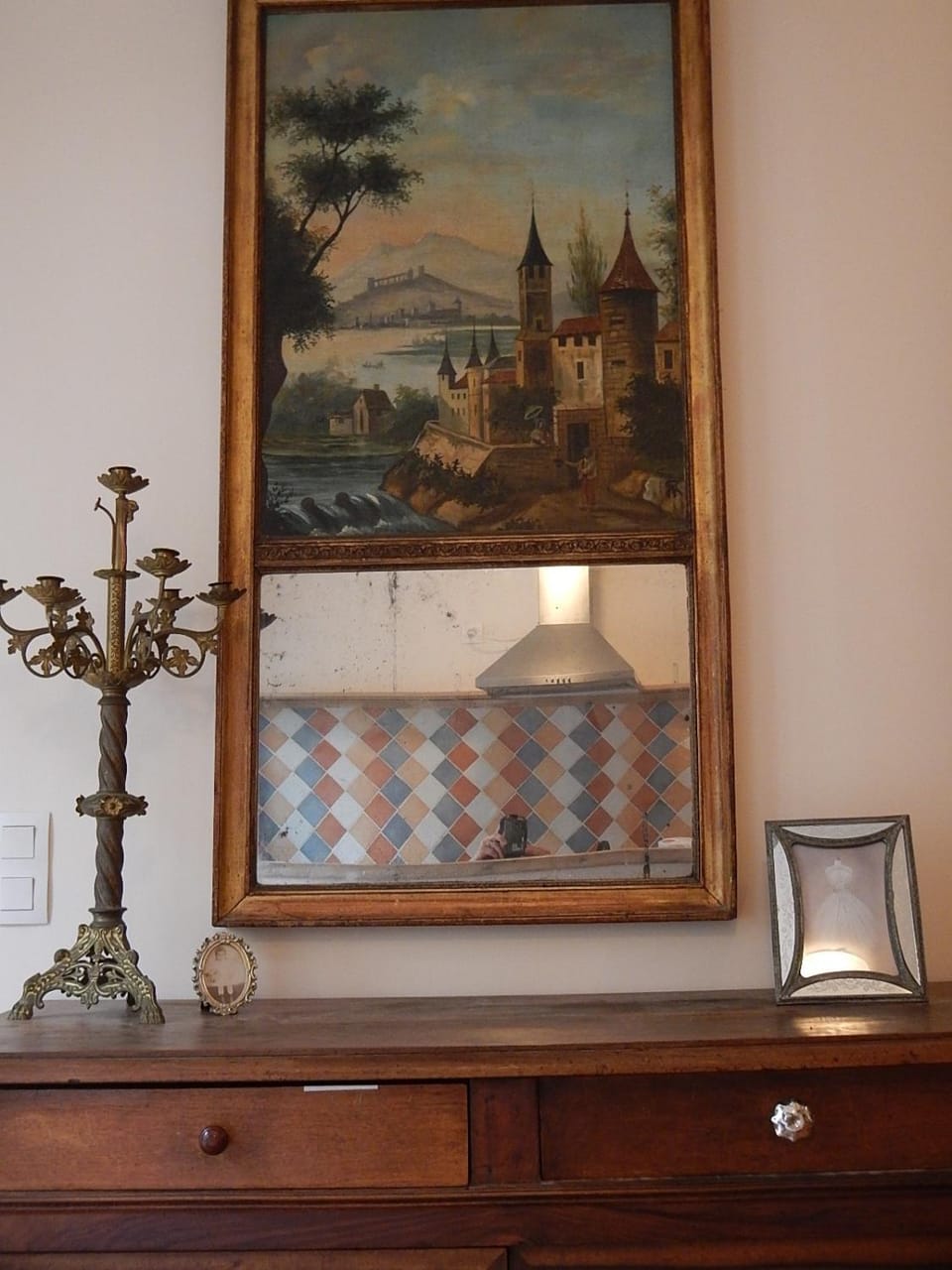 Lagrasse Romantic house, enclosed garden, pool House in Occitanie