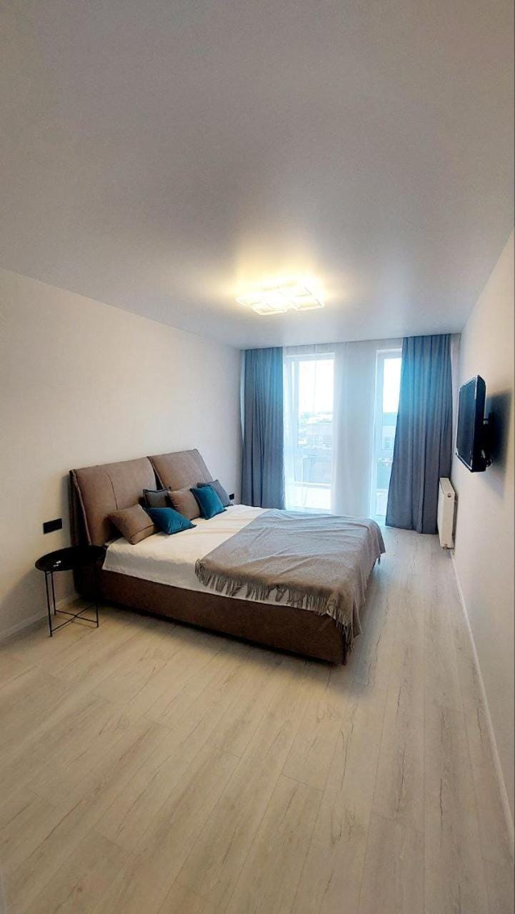 VIP новобудова стрийська 45 г УКРИТТЯ Apartment in Lviv