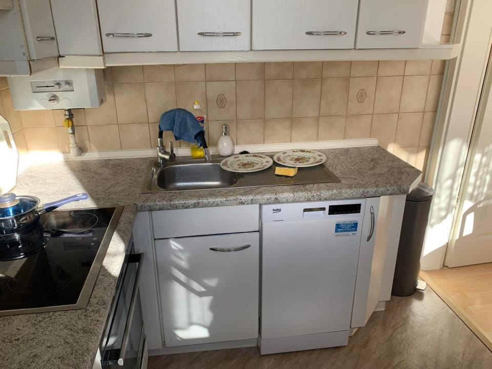 Unterkunft in Schwerin, Ferienwohnung, möbliert f 4 Personen Apartment in Schwerin