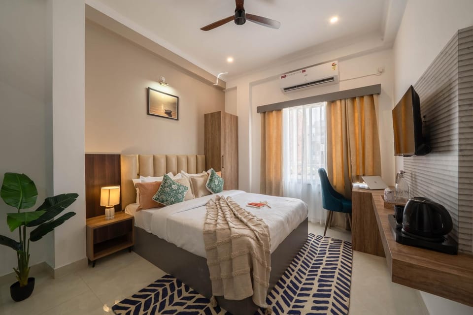 Bed, Photo of the whole room, Bedroom