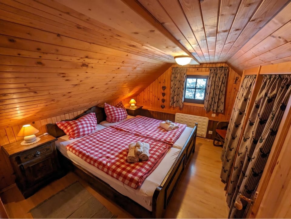 Bed, Bedroom, cot