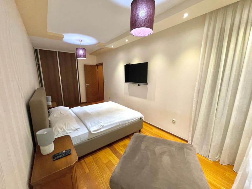 TV and multimedia, Bedroom