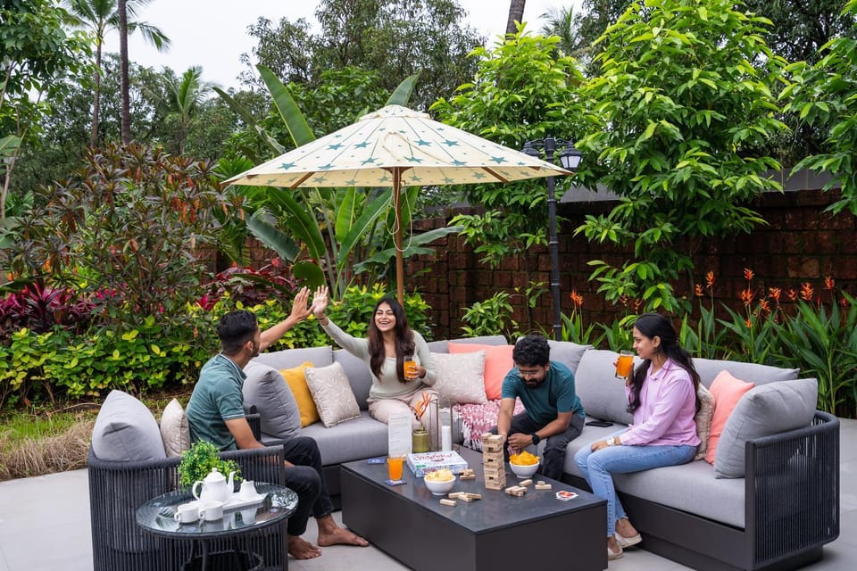 Patio, Seating area