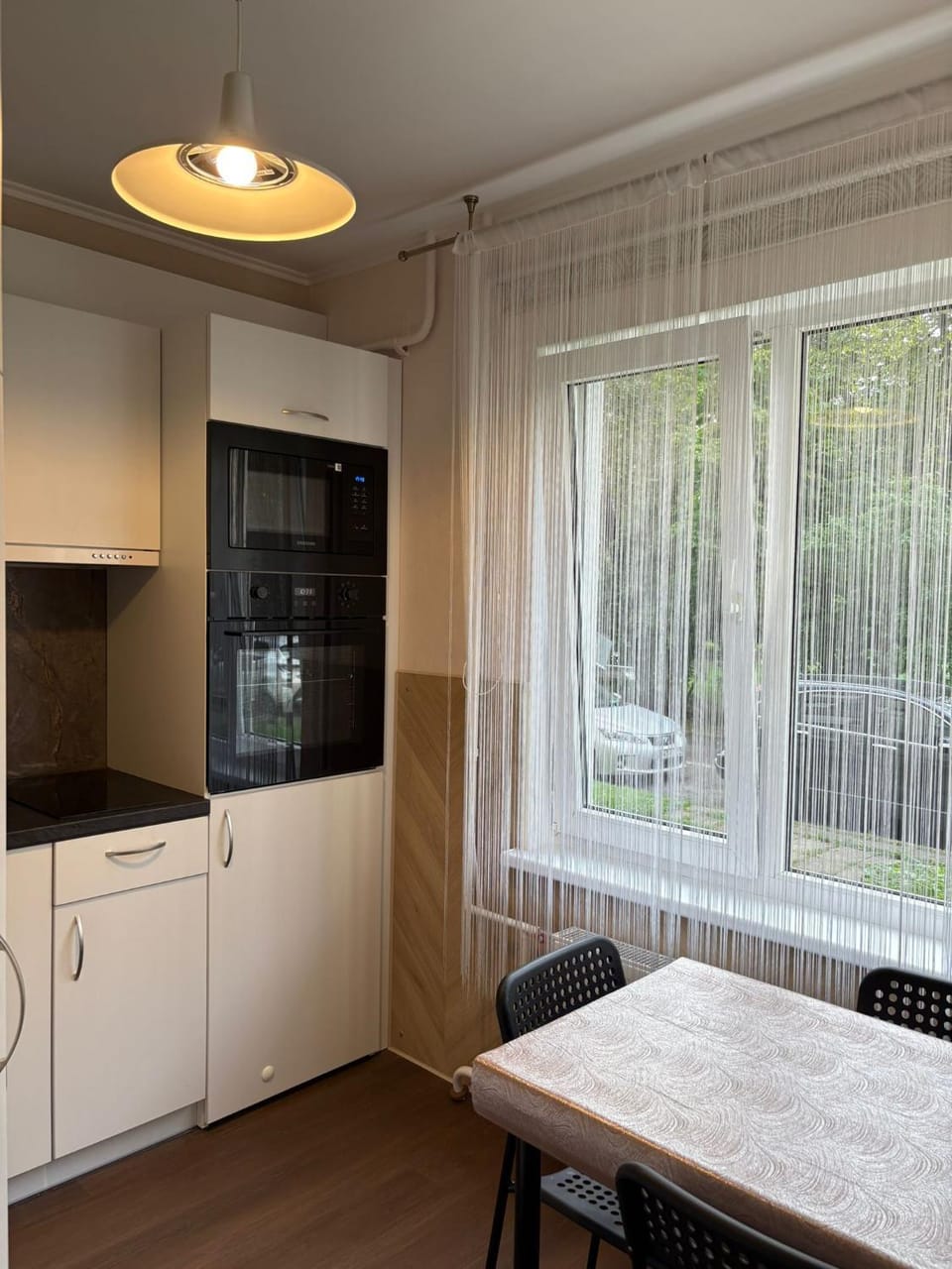 Kitchen or kitchenette, Dining area, stove