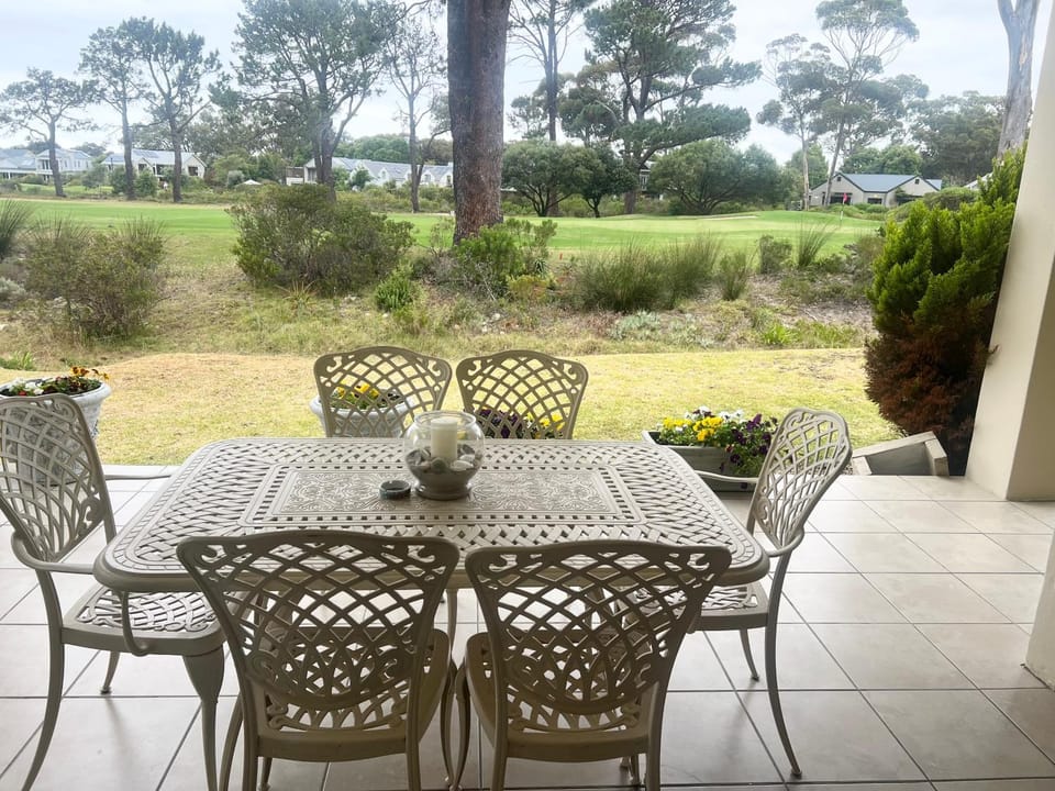 Golfers delight Apartment in Hermanus