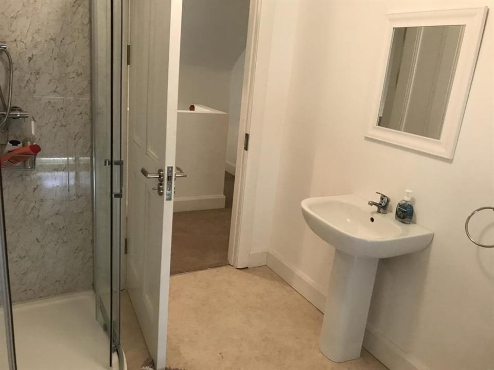 Warrensgrove Estate Self Catering Accommodation Apartment in County Cork