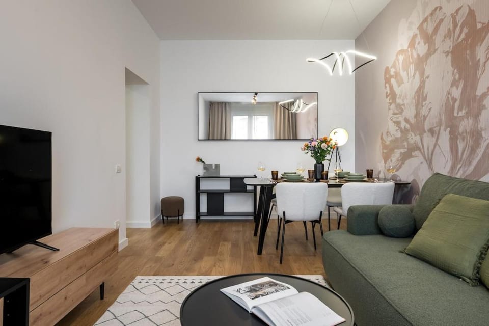 Superb 1BR Flat - Top Location - Amazing Views Apartment in Bucharest