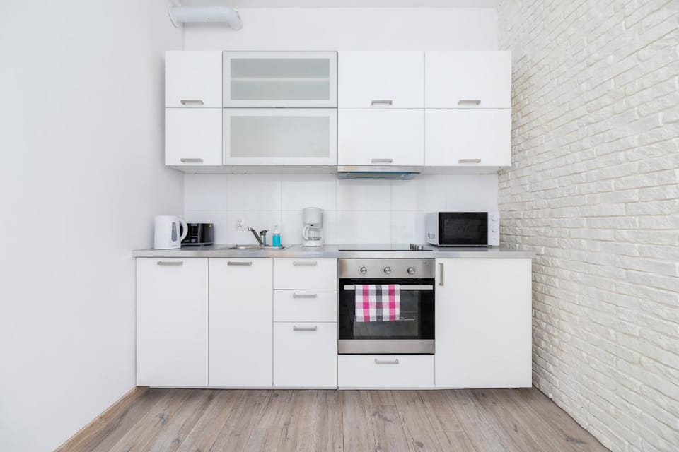 Kitchen or kitchenette, stove