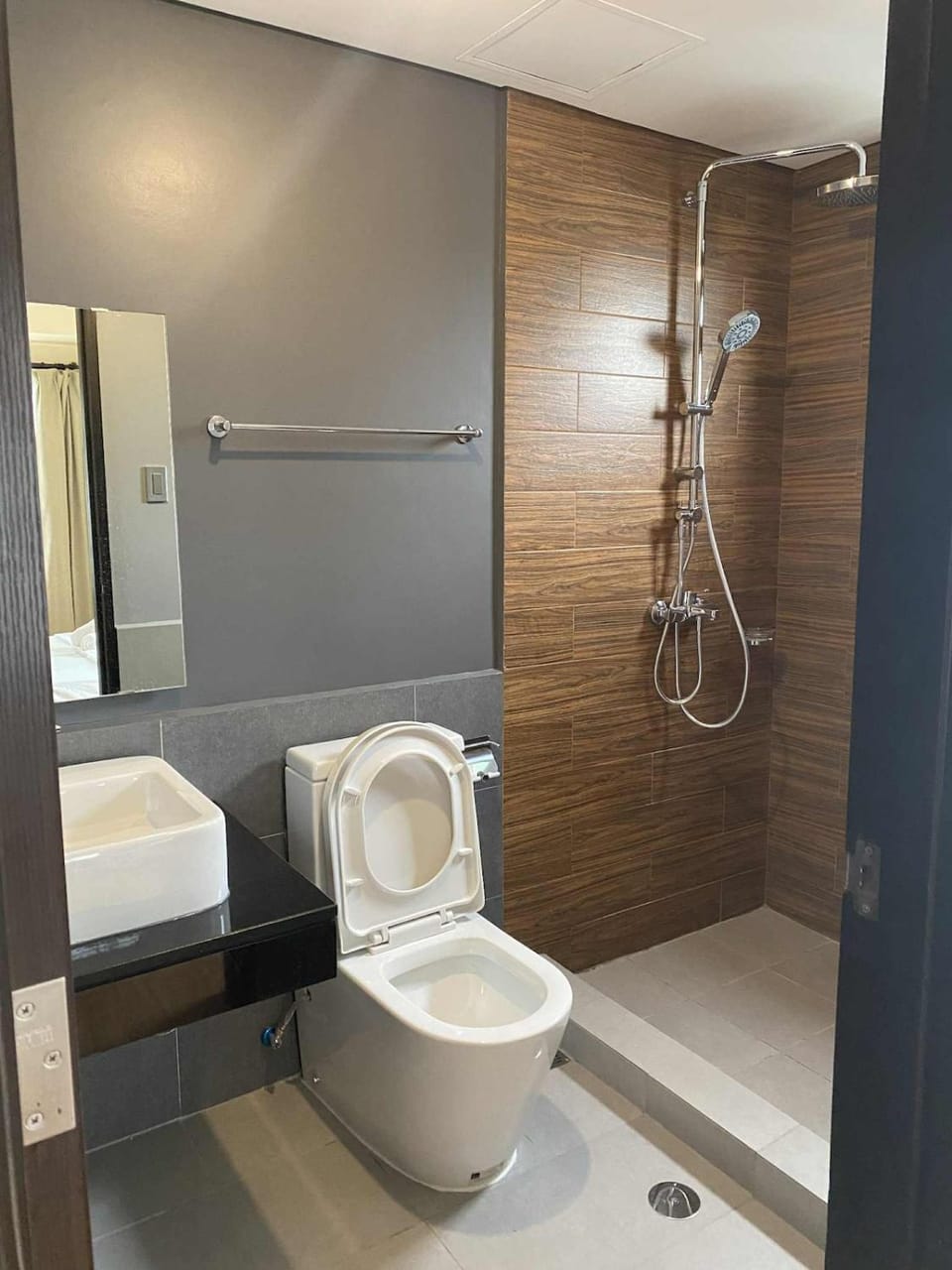The Radiance Manila Bay 1BR Apartment in Pasay