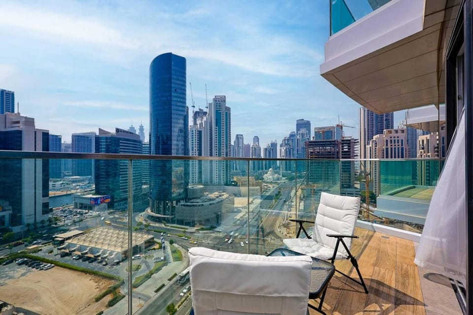 Property building, Balcony/Terrace, Balcony/Terrace, City view