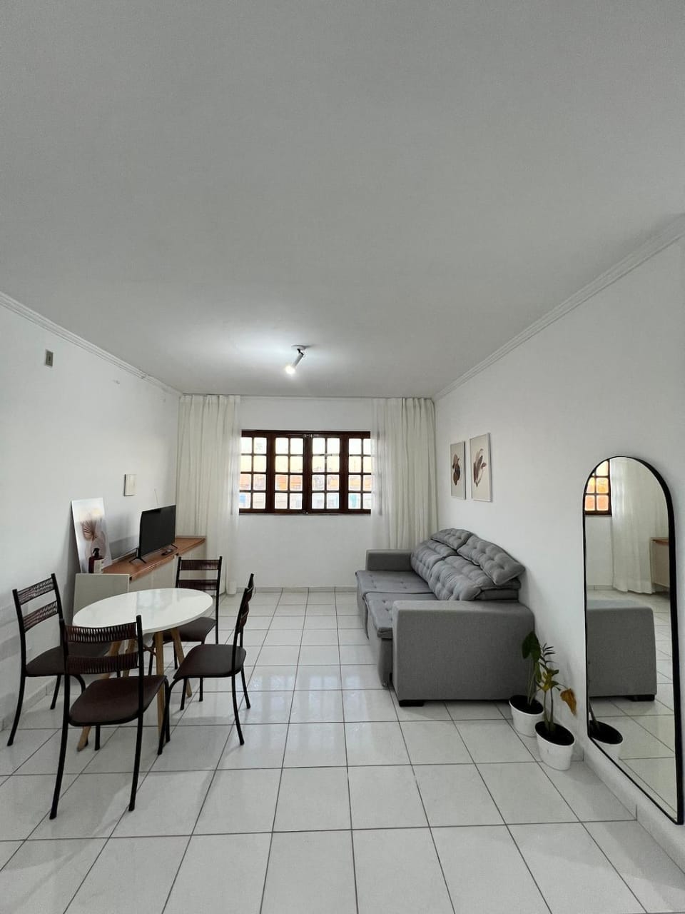 Apartamento Central 2 quartos e 2 banheiros, perto shopping Apartment in State of Piauí, Brazil