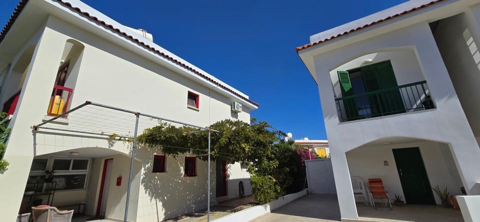 Property building, Parking