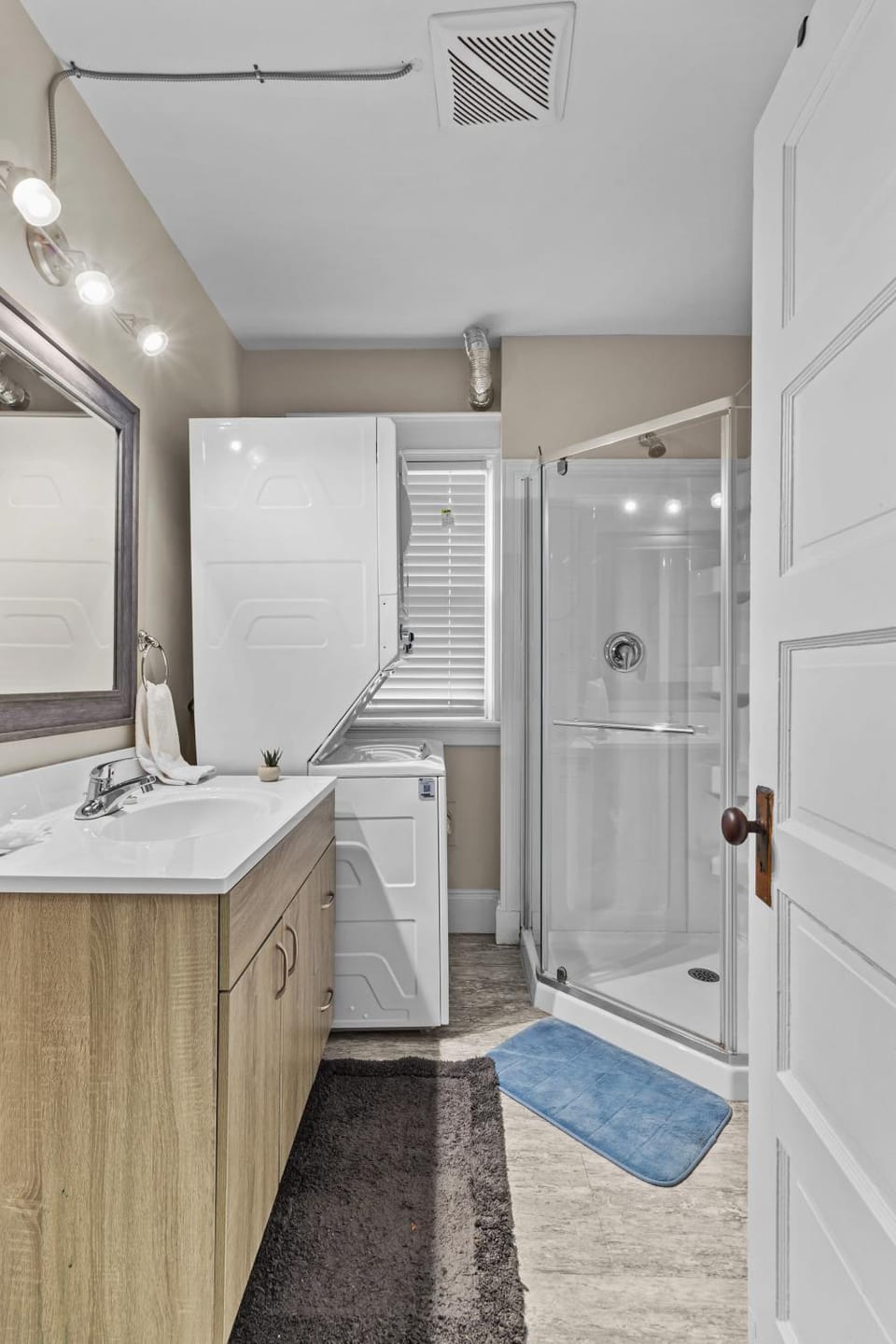 Pet-Friendly 2BR Wi-Fi Parking Apartment hotel in St Johns