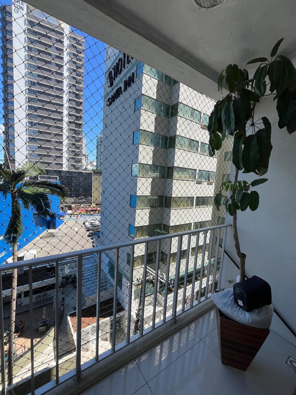 apartamento quadra mar rua 4100 Apartment in Camboriú