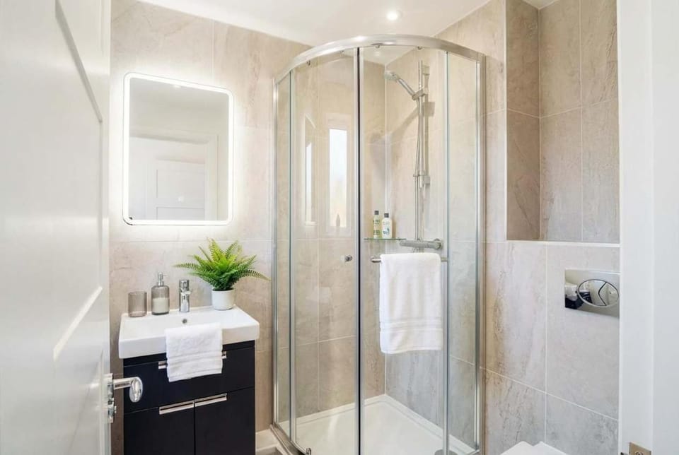 Contemporary 2BED Manchester Apartment Near Etihad Apartment in Manchester
