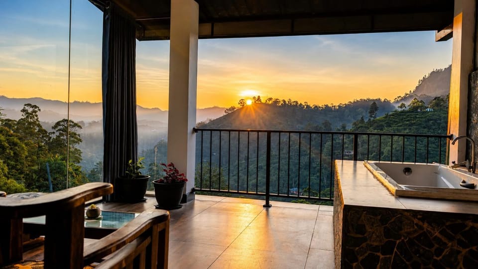 View (from property/room), Balcony/Terrace, Mountain view, Breakfast, Sunrise